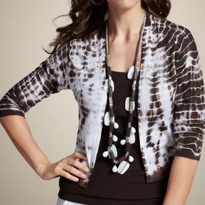 Chico’s Jira tie dye shrug new w/original tags.